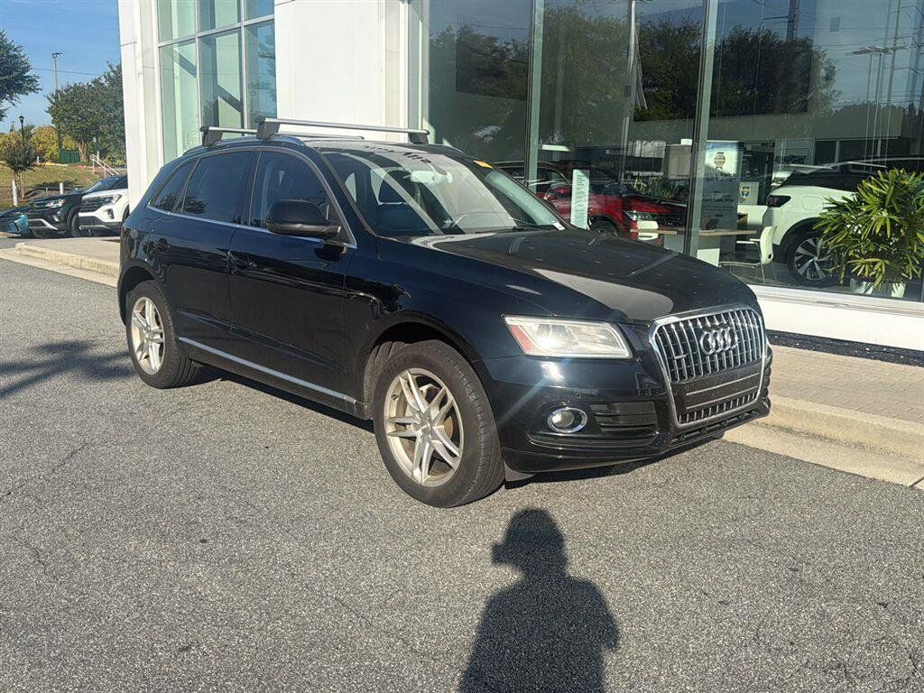 Used 2014 Audi Q5 2.0T Premium Plus w/ Premium Plus Package AWD/4WD image 2