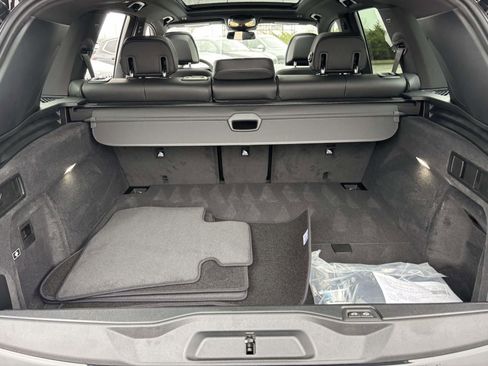 New 2026 BMW X5 xDrive50e w/ Climate Comfort Package image 9