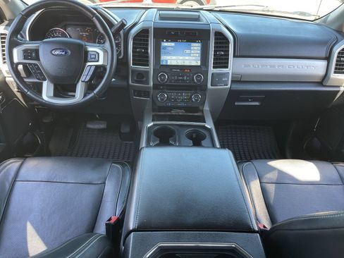 Used 2018 Ford F350 Lariat RWD image 16