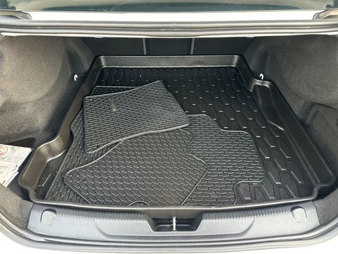 Used 2018 Jaguar XE Prestige RWD image 20
