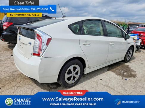 Used 2013 Toyota Prius Four w/ Deluxe Solar Roof Pkg image 4