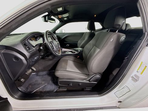 Used 2023 Dodge Challenger SXT image 22