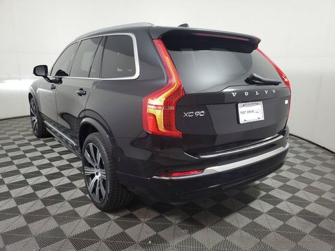 Certified 2024 Volvo XC90 T8 Plus AWD/4WD image 4