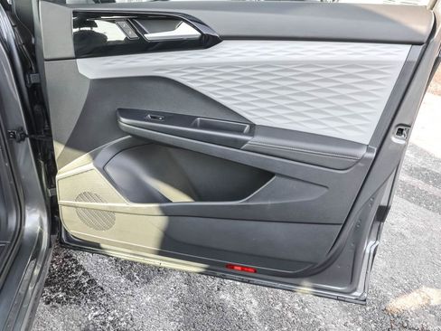 Certified 2024 Volkswagen Taos S image 39