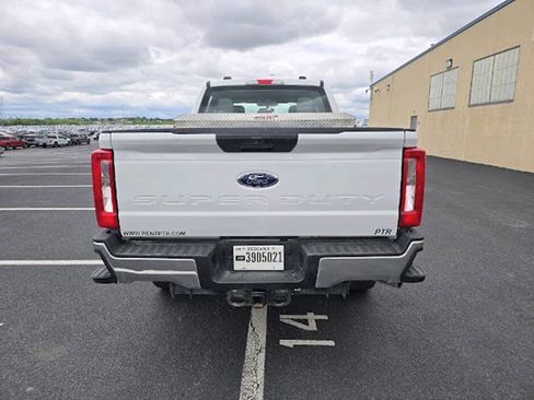 Used 2025 Ford F250 XL w/ FX4 Off-Road Package AWD/4WD image 6