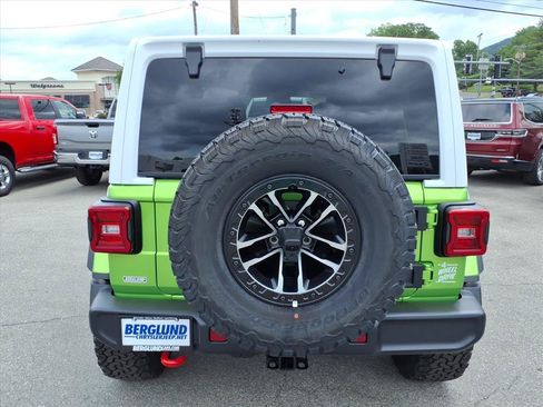 New 2026 Jeep Wrangler Unlimited Rubicon AWD/4WD image 5