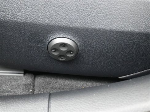 New 2026 Mercedes-Benz C 300 Sedan image 31