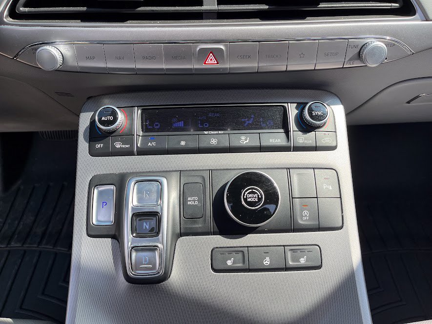 Used 2020 Hyundai Palisade SEL FWD image 19