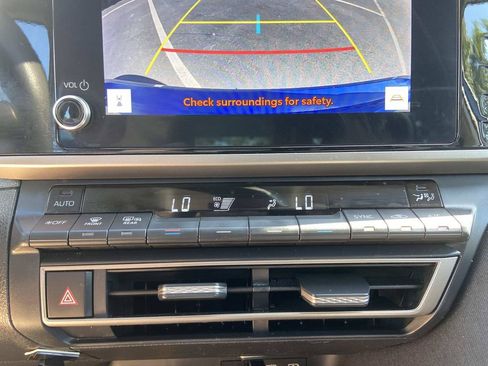 Used 2025 Toyota Camry LE w/ Convenience Package FWD image 38