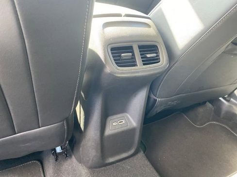 Used 2023 Buick Envision Essence image 15