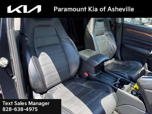 Used 2017 Honda CR-V Touring image 19