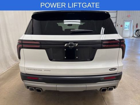 Used 2026 Chevrolet Traverse LT w/ Sun and Wheel Package AWD/4WD image 6