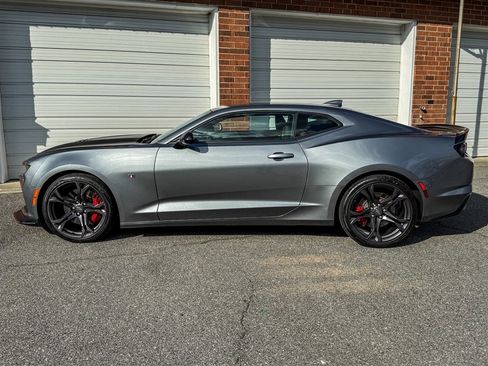 Used 2022 Chevrolet Camaro SS image 18