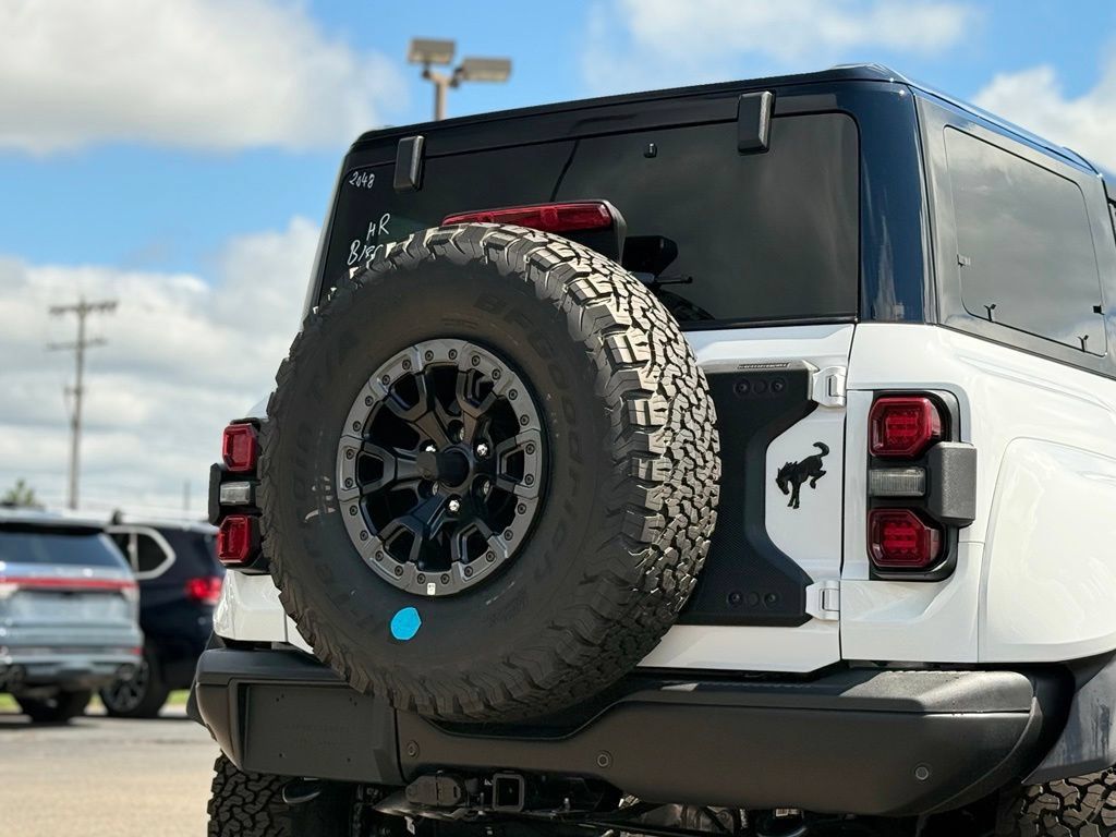 New 2026 Ford Bronco Raptor AWD/4WD image 40