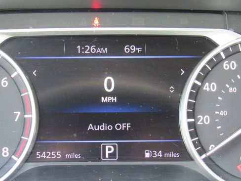 Used 2024 Nissan Sentra SV FWD image 26