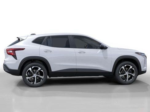 New 2026 Chevrolet Trax RS w/ Driver Confidence Package image 5