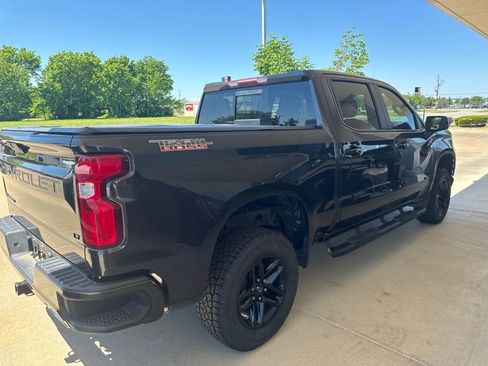 Used 2021 Chevrolet Silverado 1500 LT Trail Boss w/ Convenience Package II AWD/4WD image 5
