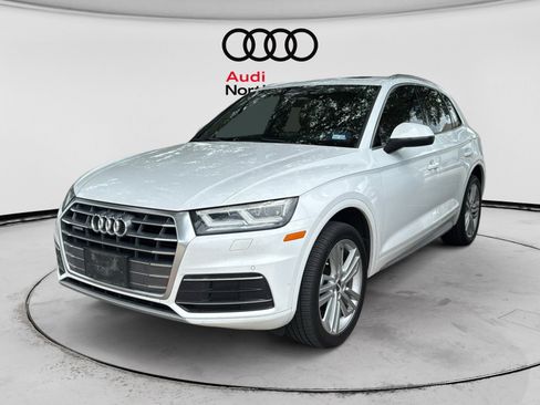 Used 2018 Audi Q5 2.0T Premium Plus w/ Premium Plus Package AWD/4WD image 3