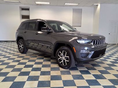 Used 2025 Jeep Grand Cherokee Limited