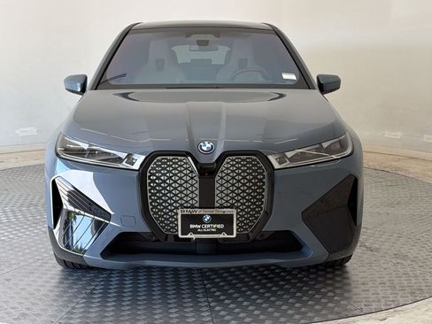Used 2024 BMW iX xDrive50 w/ Premium Package AWD/4WD image 6