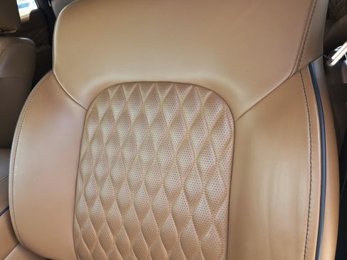 Used 2021 INFINITI QX80 Sensory w/ All-Season Package RWD image 14