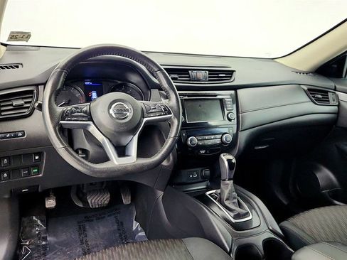 Used 2020 Nissan Rogue S image 12
