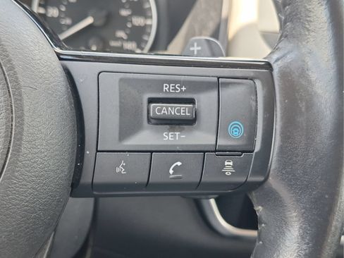 Used 2021 Nissan Rogue SV w/ Premium Package AWD/4WD image 10