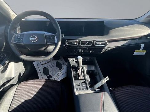 New 2026 Nissan Sentra SR image 5