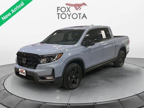 Used 2026 Honda Ridgeline Black Edition image 1