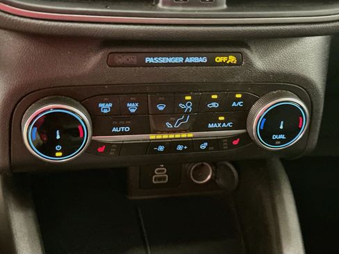 Used 2024 Ford Escape Active AWD/4WD image 23