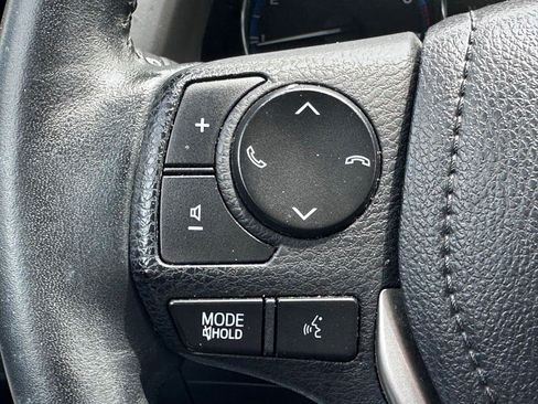 Used 2016 Toyota RAV4 XLE FWD image 24