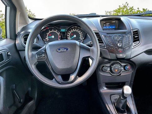 Used 2018 Ford Fiesta S image 5
