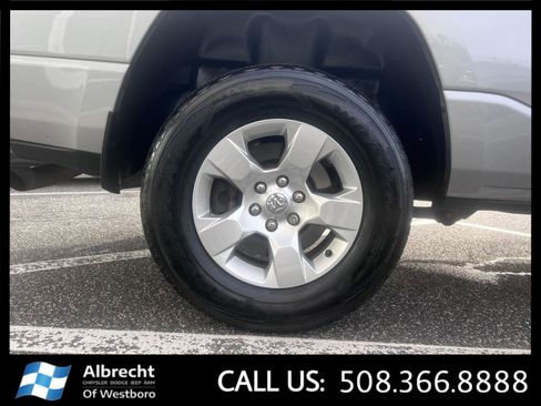 Used 2019 RAM 1500 Big Horn image 35