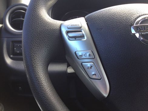 Used 2015 Nissan Versa w/ SL Tech Package FWD image 27