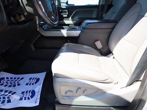 Used 2017 Chevrolet Silverado 2500 LTZ w/ Duramax Plus Package image 11