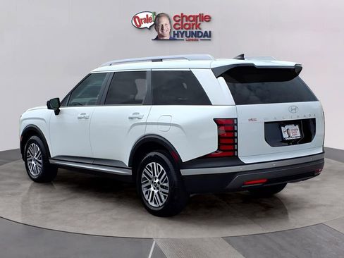 New 2026 Hyundai Palisade SEL image 3