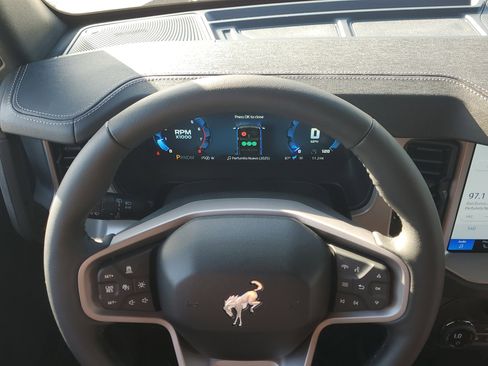 New 2025 Ford Bronco Outer Banks image 18