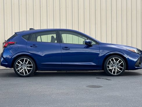 Used 2024 Subaru Impreza 2.0i Sport AWD/4WD image 3