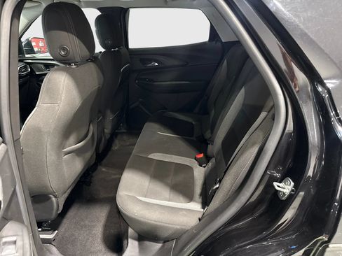 Used 2023 Chevrolet TrailBlazer LT w/ Convenience Package AWD/4WD image 10