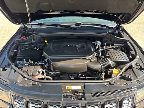 Used 2020 Jeep Grand Cherokee Altitude RWD image 47