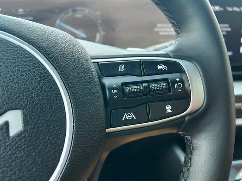 Used 2025 Kia Sportage SX Prestige AWD/4WD image 47