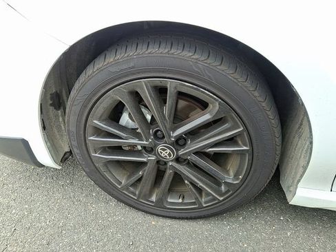 Used 2025 Toyota Camry SE FWD image 6
