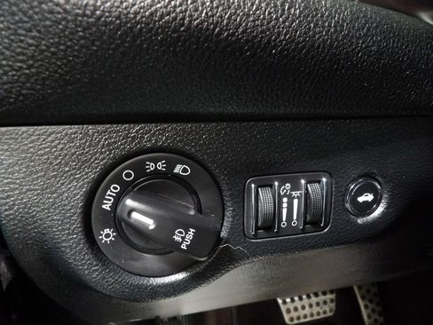 Used 2018 Dodge Challenger GT w/ Blacktop Package AWD/4WD image 22