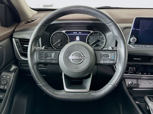 Used 2023 Nissan Rogue SV w/ SV Premium B Package AWD/4WD image 18