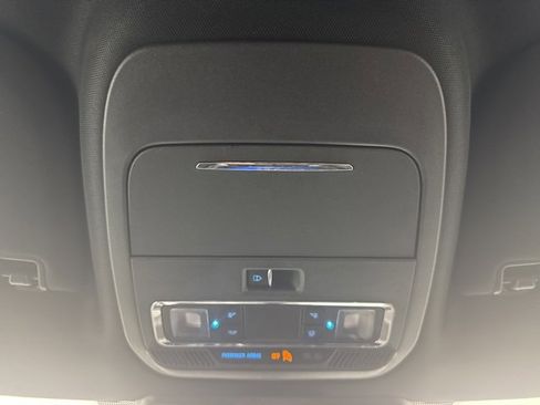 Certified 2022 Ford F150 Platinum w/ Equipment Group 701A High image 13