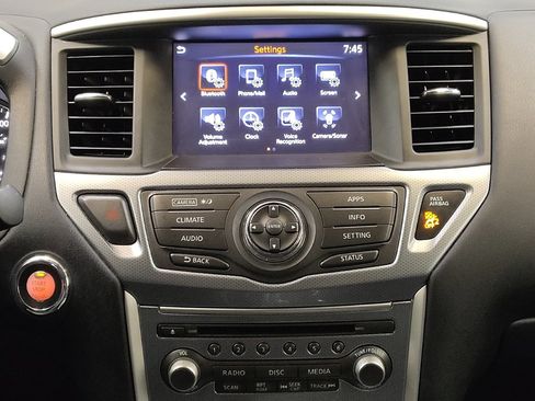 Used 2017 Nissan Pathfinder SL AWD/4WD image 25
