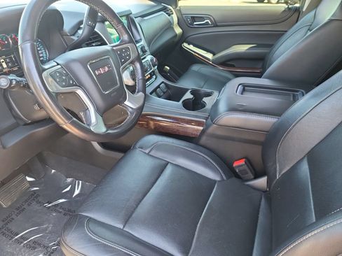 Used 2020 GMC Yukon SLT AWD/4WD image 12