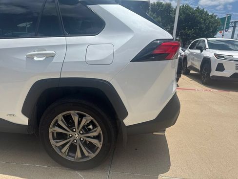 Used 2024 Toyota RAV4 XLE Premium AWD/4WD image 4