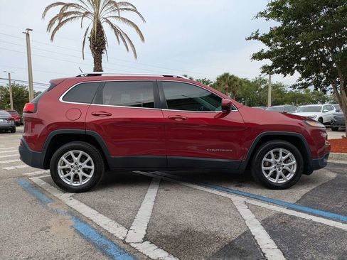 Used 2015 Jeep Cherokee Latitude FWD image 7