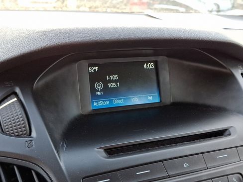 Used 2016 Ford Focus SE image 18